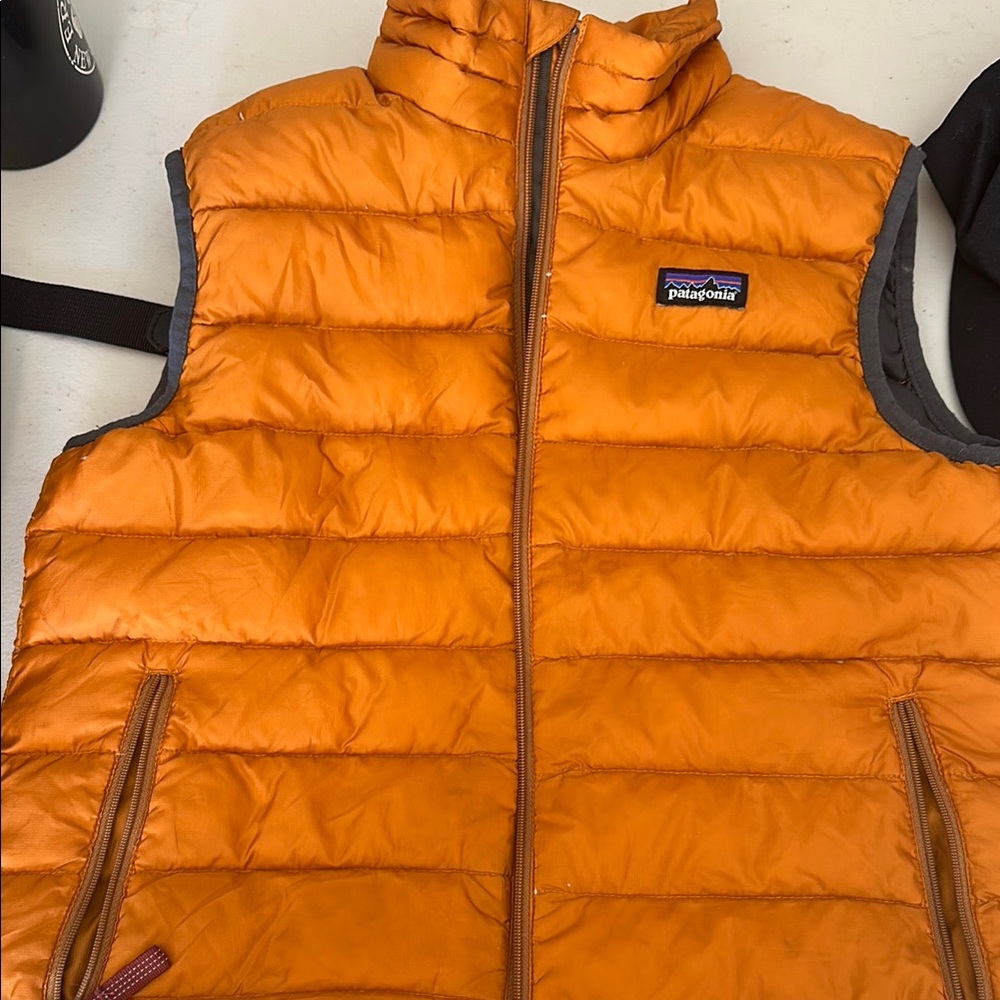 Patagonia Orange Puffer Jacket with Down Insulation